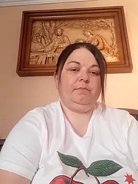 Snapshot of Dear_Natalia chatting on 06.13.26 Dear Natalia online show from 06.13.26