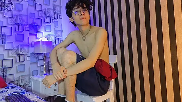 Twink Sebas7 online show from 04.09.26