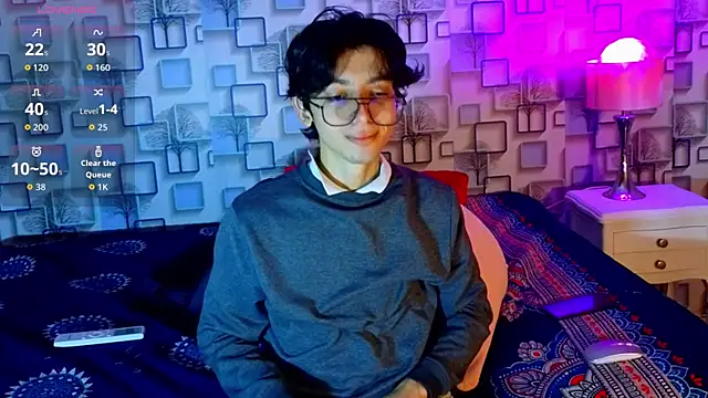 Snapshot of Twink_Sebas7 chatting on 04.24.26 Twink Sebas7 online show from 04.24.26