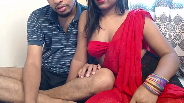 VelvetCoupleLive online show from 05.05.26