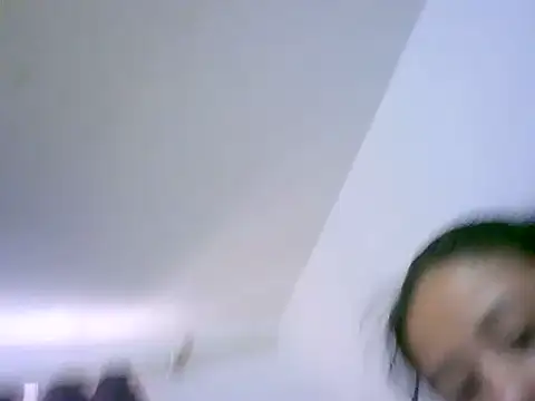 Snapshot of katrina-09 chatting on 05.06.26 katrina-09 online show from 05.06.26