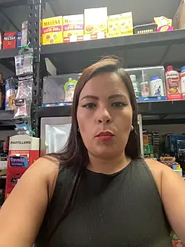 MIA ROSSEEE online show from 06.05.26