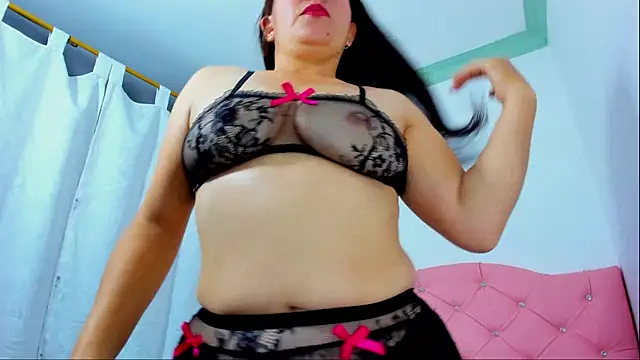 Snapshot of Celeste_Archer chatting on 04.17.26 Celeste Archer online show from 04.17.26