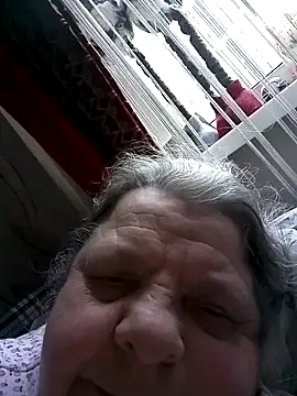 Snapshot of MartaMia68 chatting on 04.11.26 MartaMia68 online show from 04.11.26