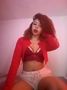 SweetJeii online show from 04.28.26