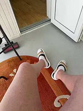 elysmay online show from 04.09.26