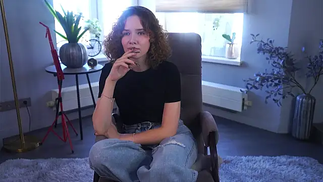 Snapshot of AgathaCarra chatting on 04.12.26 AgathaCarra online show from 04.12.26