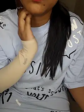 Tamilmoon006 online show from 06.12.26