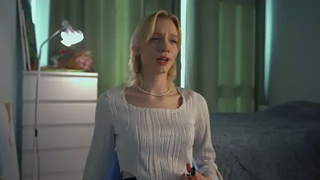 GildaThurgood online show from 04.14.26