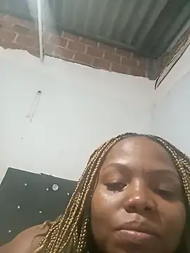 yeimilanegra online show from 04.17.26