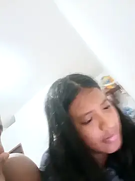 La Perra12 online show from 04.16.26