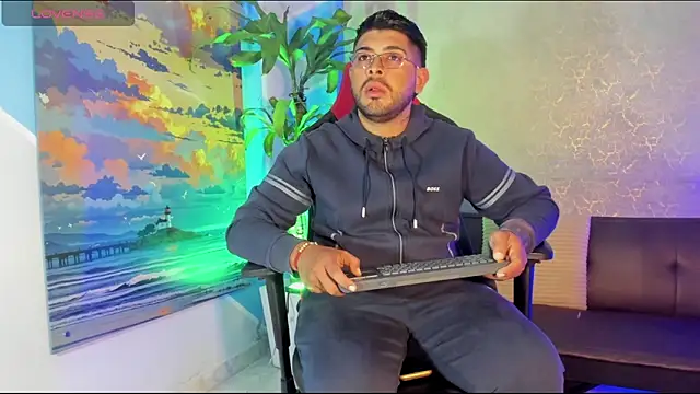 Snapshot of Im_Axiel chatting on 04.15.26 Im Axiel online show from 04.15.26