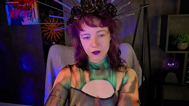 Snapshot of Ricki_Bloom chatting on 07.18.26 Ricki Bloom online show from 07.18.26
