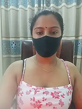 Snapshot of zareen_approach chatting on 06.24.26 zareen approach online show from 06.24.26