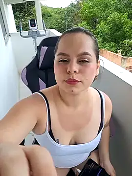 Snapshot of Sarita_21 chatting on 04.10.26 Sarita 21 online show from 04.10.26