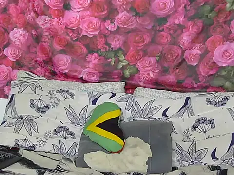 Snapshot of Darrkdeeva669 chatting on 04.29.26 Darrkdeeva669 online show from 04.29.26