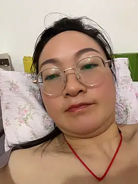 Snapshot of H-202604 chatting on 07.14.26 H-202604 online show from 07.14.26