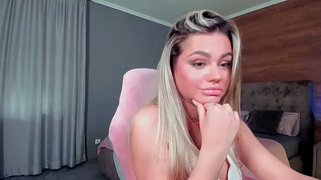 carry radient online show from 04.15.26