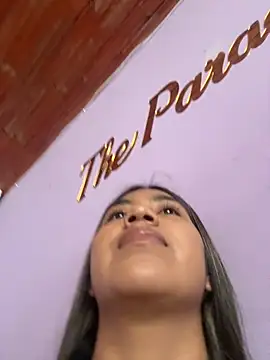 Kimmiebellarie online show from 04.12.26