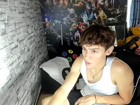 Snapshot of sebas_jusa chatting on 06.30.26 sebas jusa online show from 06.30.26