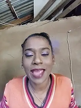 Snapshot of MissyLoveCreator chatting on 07.18.26 MissyLoveCreator online show from 07.18.26