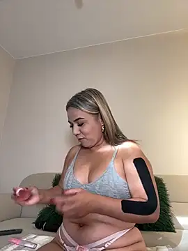 Camila Noer online show from 05.16.26