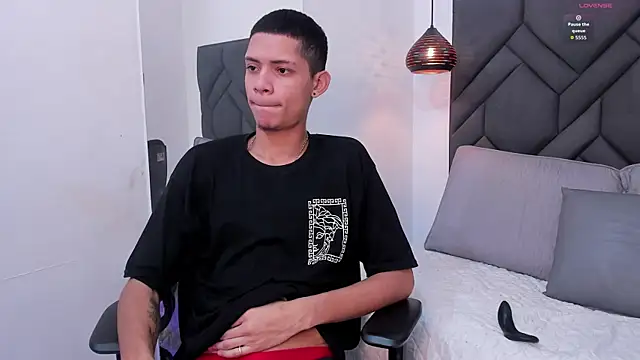 Axel marcus online show from 04.11.26