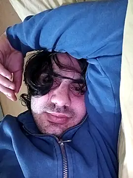 Snapshot of sangreal1996 chatting on 04.15.26 sangreal1996 online show from 04.15.26