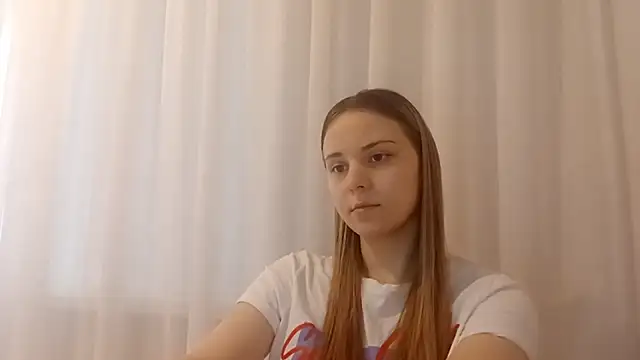 SadyeEntel online show from 04.12.26