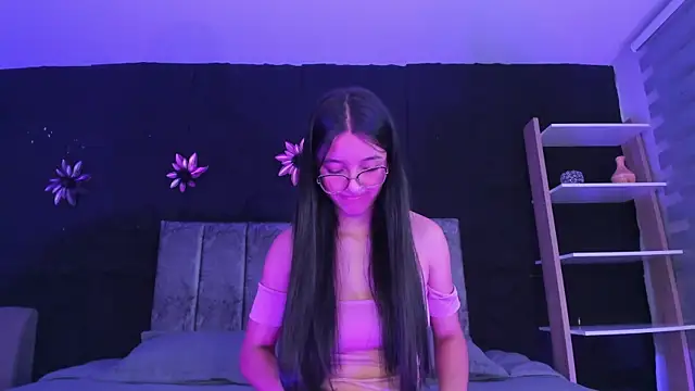 Snapshot of IrisFyre chatting on 04.24.26 IrisFyre online show from 04.24.26