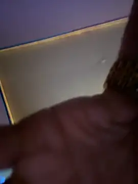 Snapshot of BigDaddyFresh chatting on 04.29.26 BigDaddyFresh online show from 04.29.26