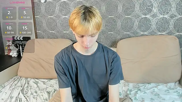 cute grecha online show from 04.13.26