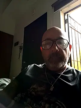 Snapshot of Dietosca chatting on 05.02.26 Dietosca online show from 05.02.26