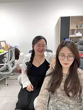 Snapshot of Taosi11 chatting on 05.19.26 Taosi11 online show from 05.19.26