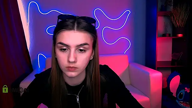 emma hazell online show from 04.27.26