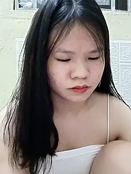 Seraphinahh online show from 05.03.26
