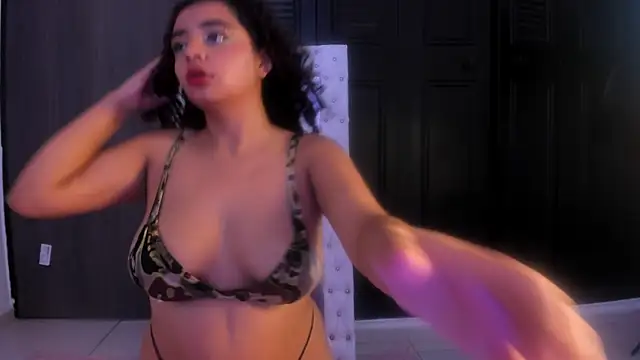 Dahlia rossee online show from 07.04.26