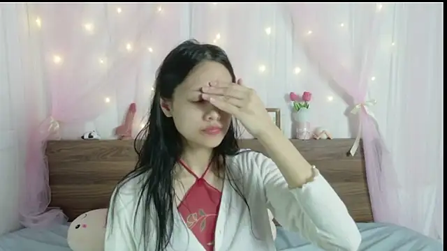shy pink doll online show from 07.28.26