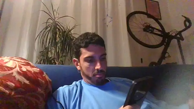 Snapshot of Bucefalo2024 chatting on 04.13.26 Bucefalo2024 online show from 04.13.26