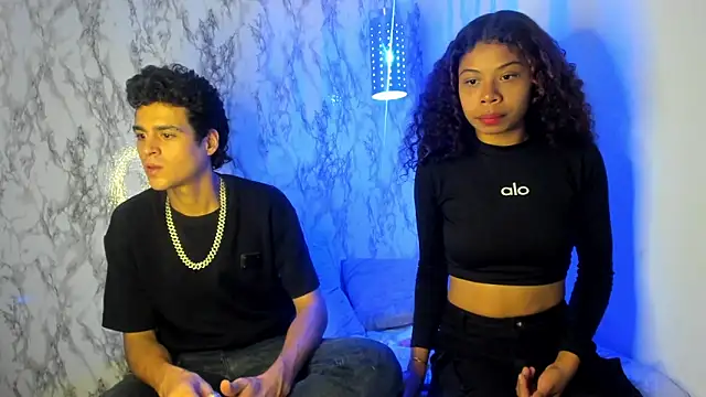 Snapshot of Kratos_Kuromiix chatting on 04.15.26 Kratos Kuromiix online show from 04.15.26