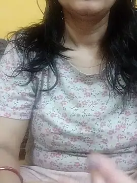 Snapshot of RUHIJNJ chatting on 04.14.26 RUHIJNJ online show from 04.14.26