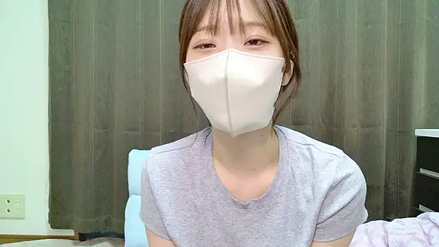 Snapshot of rei_0707 chatting on 04.24.26 rei 0707 online show from 04.24.26