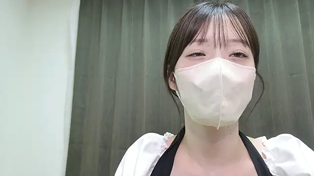 Snapshot of rei_0707 chatting on 05.16.26 rei 0707 online show from 05.16.26