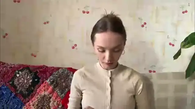 Snapshot of AdriannaBill chatting on 04.16.26 AdriannaBill online show from 04.16.26