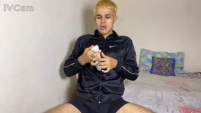 Snapshot of EdwinBoys chatting on 07.18.26 EdwinBoys online show from 07.18.26