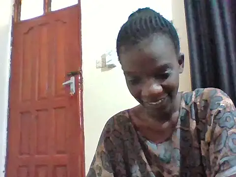 Snapshot of phyllolavine chatting on 05.23.26 phyllolavine online show from 05.23.26