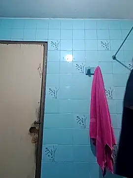 Snapshot of YilingAndAlan chatting on 04.17.26 YilingAndAlan online show from 04.17.26