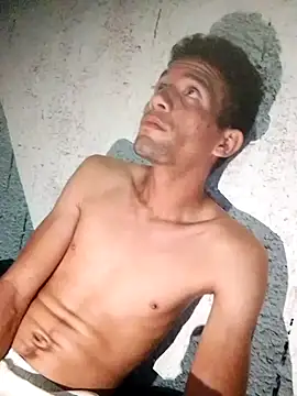 Snapshot of kristo_boy_perfec chatting on 04.14.26 kristo boy perfec online show from 04.14.26