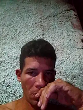 Snapshot of kristo_boy_perfec chatting on 04.16.26 kristo boy perfec online show from 04.16.26