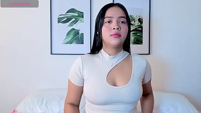 kyliejenner vg online show from 04.28.26